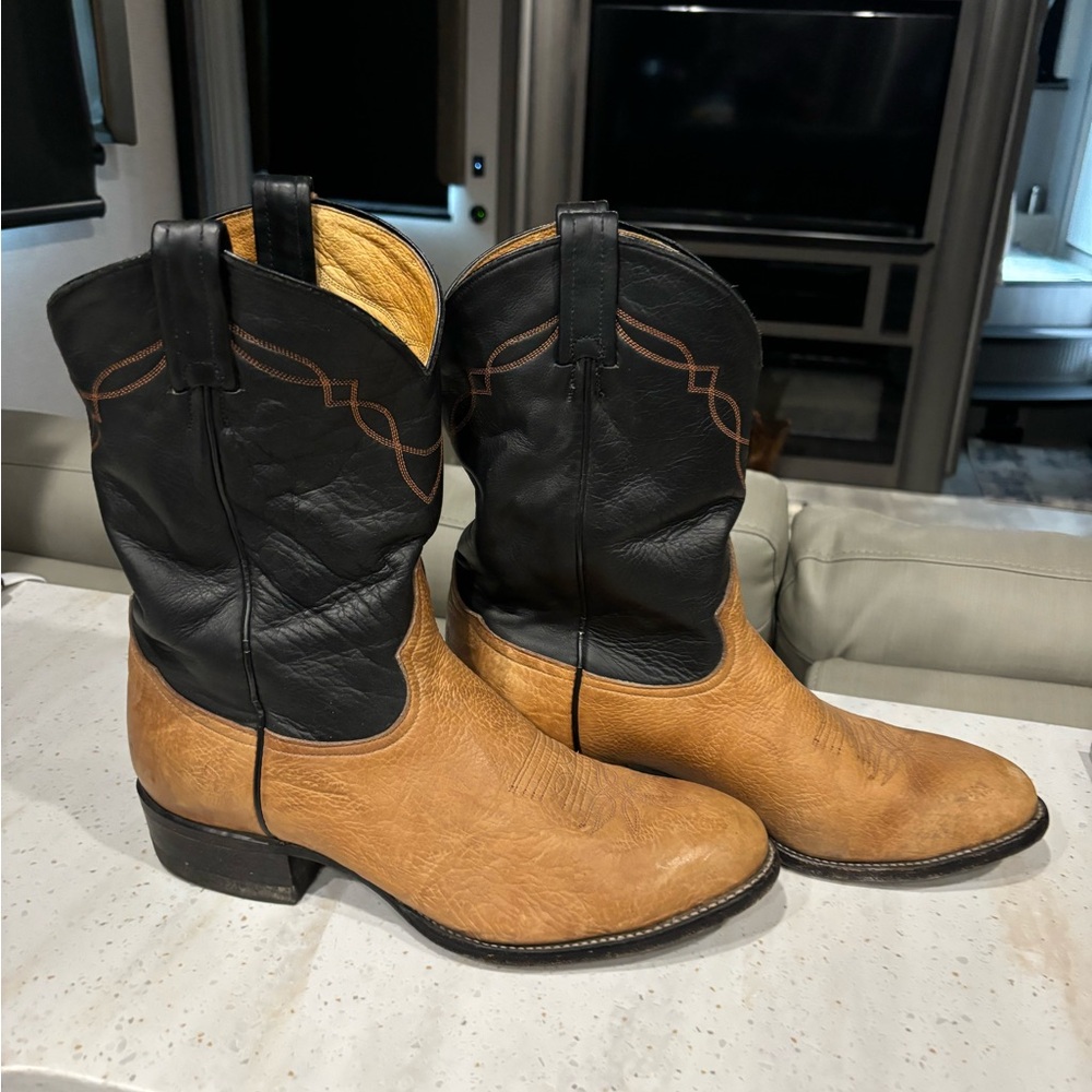 Men’s Tony lama boots